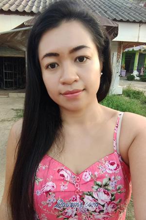 199409 - Wisuttida Age: 36 - Thailand